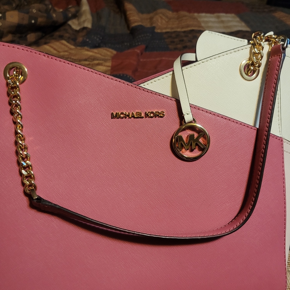 Michael Kors purse